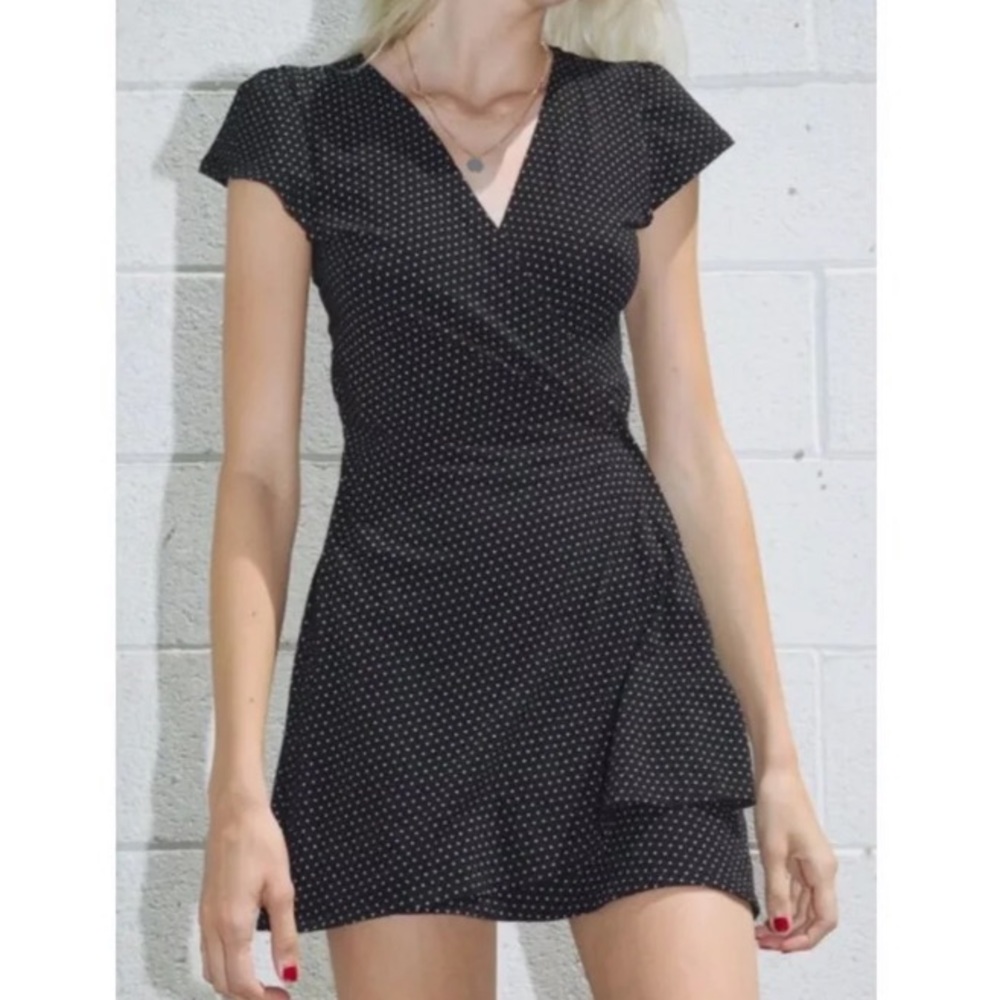 Brandy Melville Robbie Dress